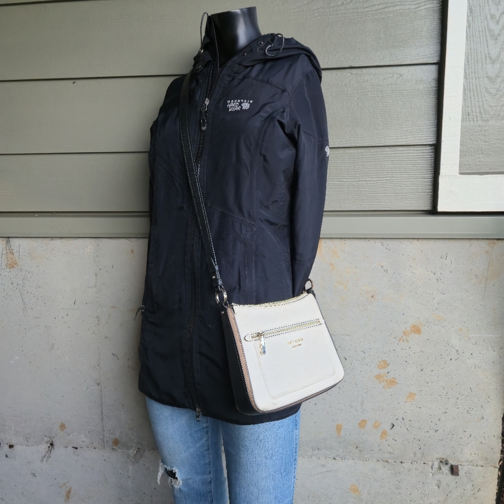 Kate Spade Hudson Colorblock Crossbody - Picture 3 of 16